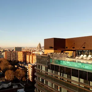 Labtwentytwo Barcelona, A Tribute Portfolio **** Barcelone