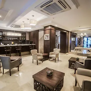 Boutique Mimino מלון טביליסי