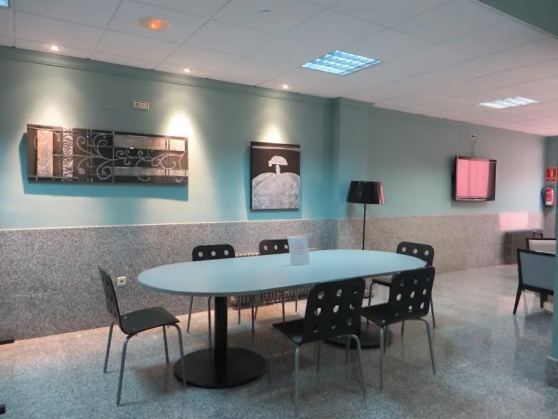 Hostal Operaramblas Barcelona 2*,  Spain