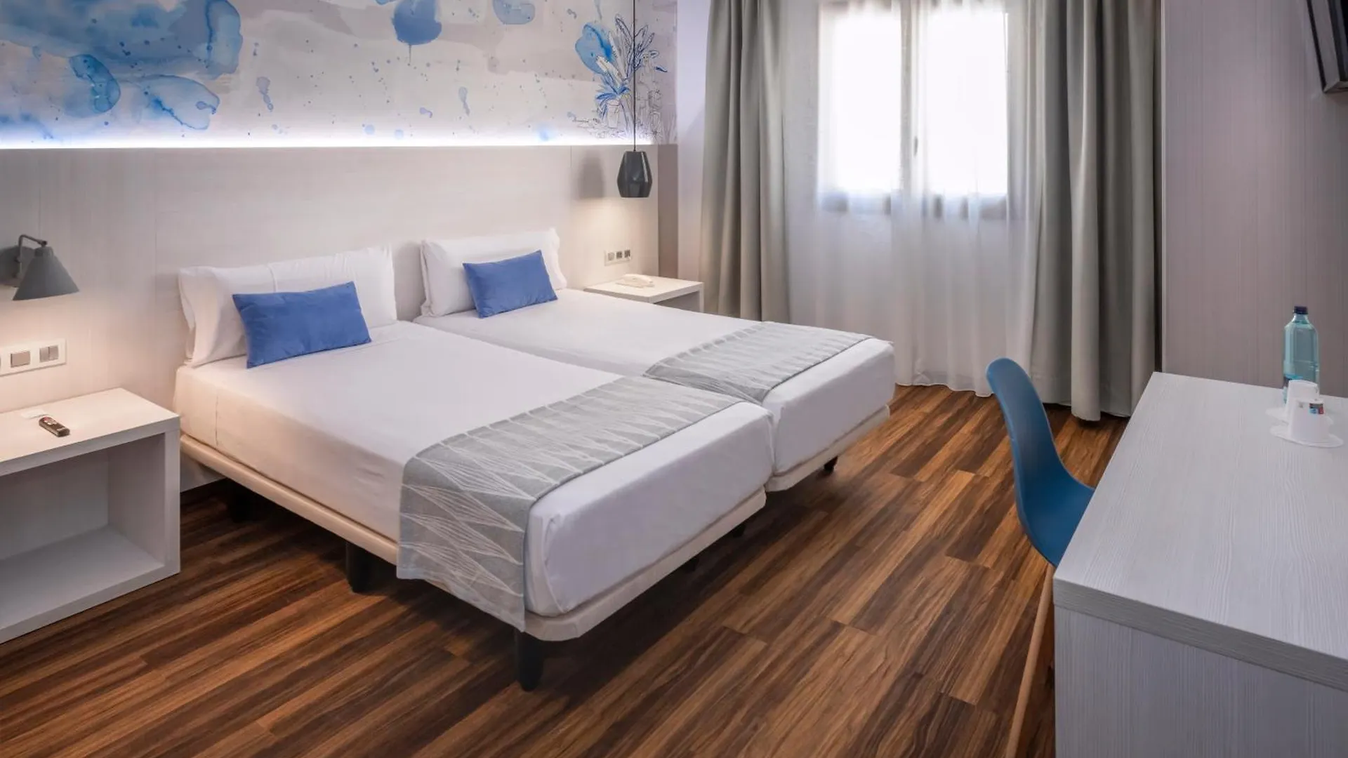Hostal Operaramblas Barcelona
